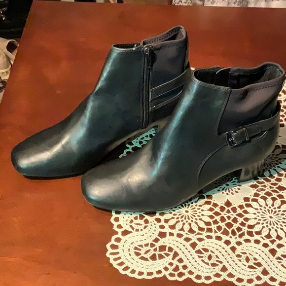 East 5th Black Heeled Booties | Size 9.5 - Picture 1 of 6